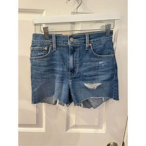 Levi’s High-Rise Shorts Slim Hip Sz 2/ 26 NWT